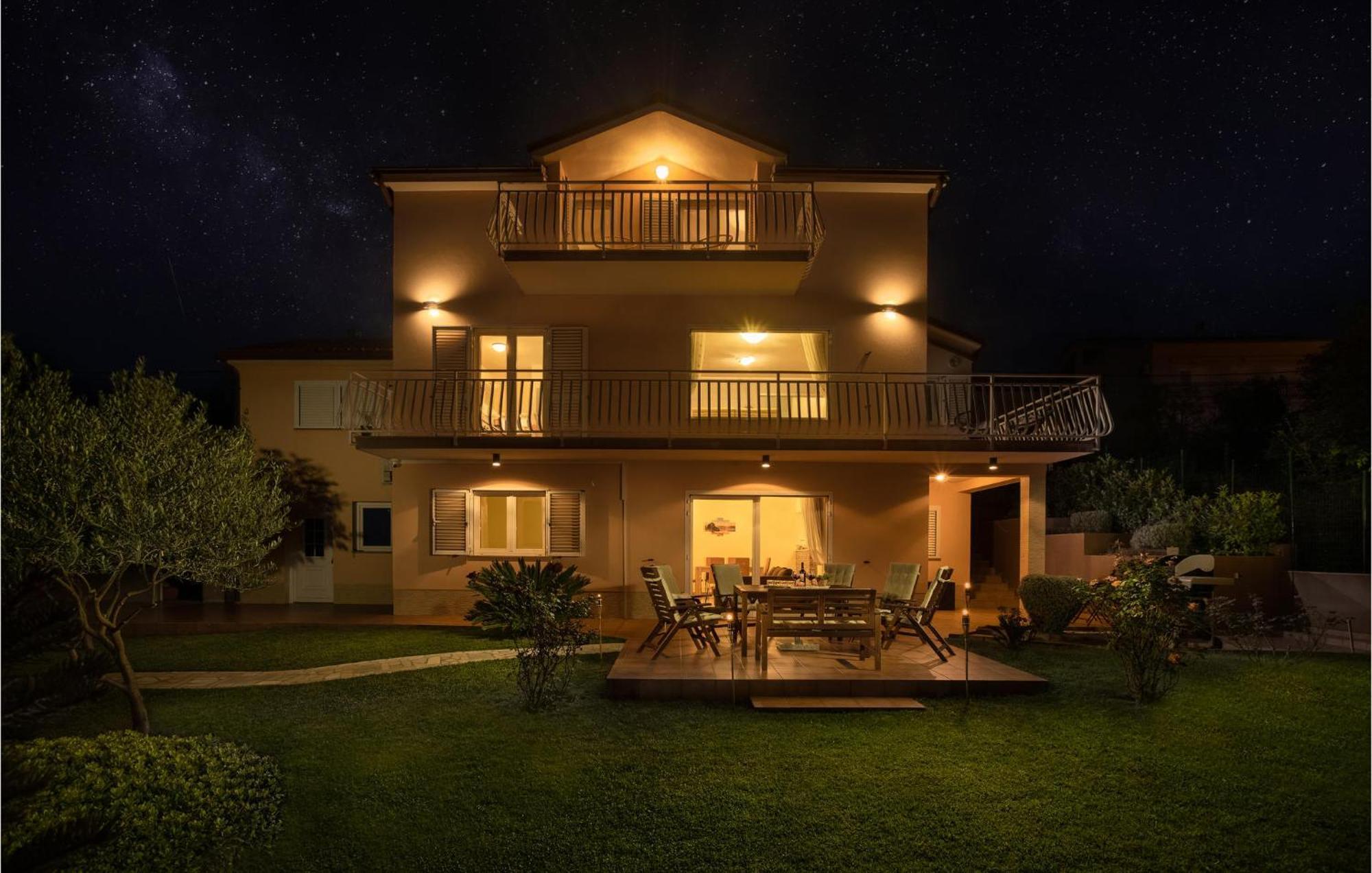 Nice Home In Jadranovo With Outdoor Swimming Pool Ngoại thất bức ảnh